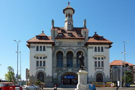 Ovid-Statue vor dem Geschichtsmuseum in Constanta